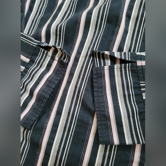 Apt. 9 Stretch Lavandar & Black Striped Button Down Shirt - Picture 12 of 13